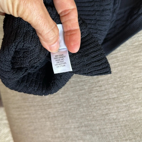 St. John sport knit tank top sweater size xs black - Picture 9 of 12